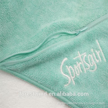 Embroidery logo Microfiber Zip Pocket Wholesaler Sport Towel